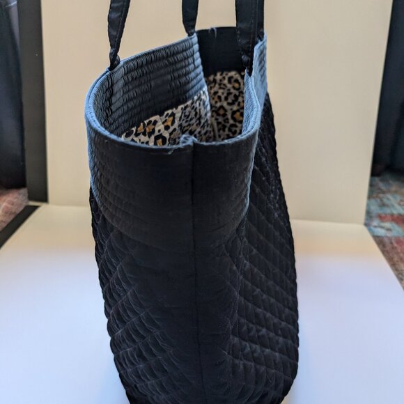 Vera Bradley Black Quilted Weekender Tote Bag with Leopard Inside - Picture 7 of 16